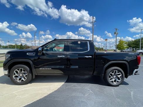Used 2025 GMC Sierra 1500 SLT w/ SLT Premium Package AWD/4WD image 5
