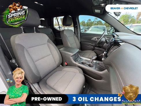 Used 2023 Chevrolet Traverse LT AWD/4WD image 27