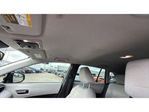 Certified 2025 Toyota Corolla Cross L FWD image 11