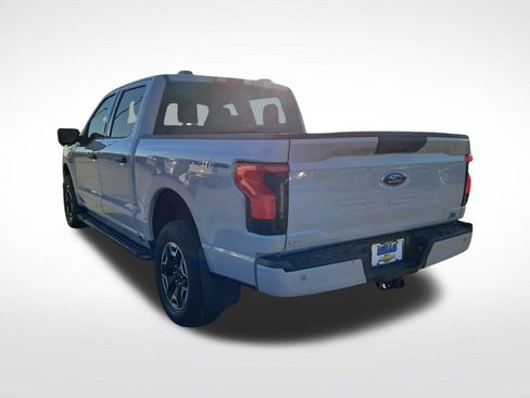 Used 2023 Ford F150 Lightning XLT image 7