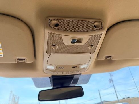 Used 2020 Ford F150 Lariat image 31