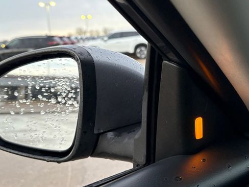 Certified 2025 Nissan Sentra SV image 38