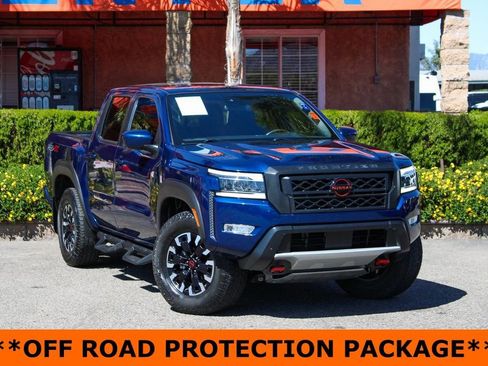 Used 2022 Nissan Frontier PRO-4X w/ Technology Package image 2