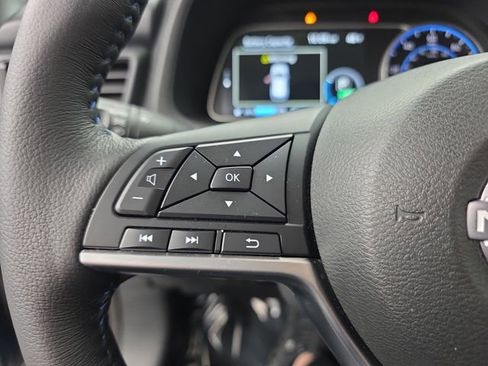 Used 2023 Nissan Leaf SV Plus image 40