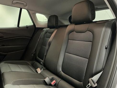 New 2026 Chevrolet Trax LT w/ LT Convenience Package FWD image 22