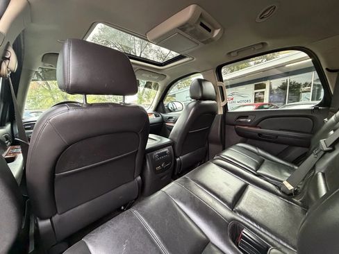 Used 2008 GMC Yukon 4WD Hybrid image 13