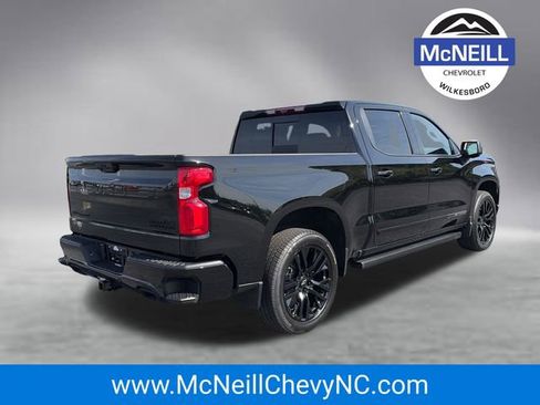 New 2026 Chevrolet Silverado 1500 High Country w/ High Country Premium Package AWD/4WD image 8