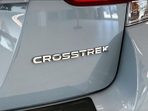Used 2021 Subaru Crosstrek 2.5i Limited w/ Moonroof Package 1 AWD/4WD image 9