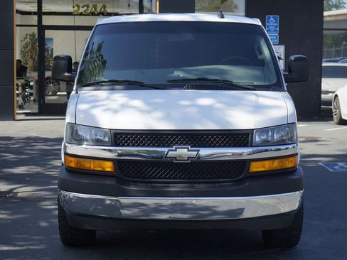 Used 2021 Chevrolet Express 2500 w/ Driver Convenience Package image 4
