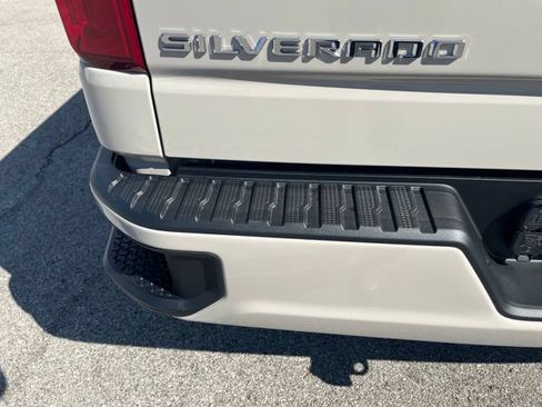 New 2026 Chevrolet Silverado 1500 RST w/ RST Select Package AWD/4WD image 12
