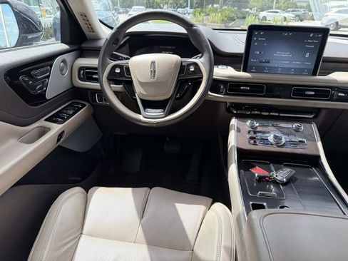 Certified 2022 Lincoln Aviator Reserve w/ Equipment Group 201A AWD/4WD image 26