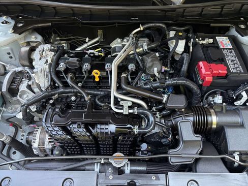 Used 2026 Nissan Altima 2.5 SV FWD image 32
