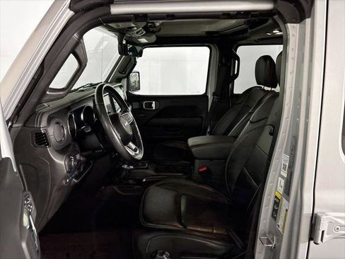 Certified 2023 Jeep Wrangler Unlimited Sahara w/ Cold Weather Group AWD/4WD image 12