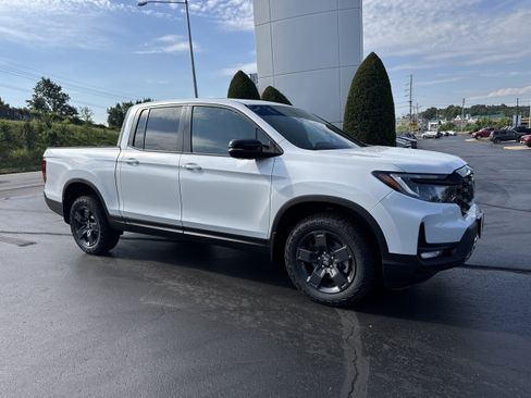 New 2026 Honda Ridgeline TrailSport image 1