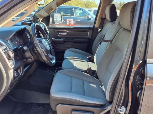 Used 2020 RAM 1500 Big Horn image 12