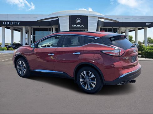 Used 2017 Nissan Murano SV image 5