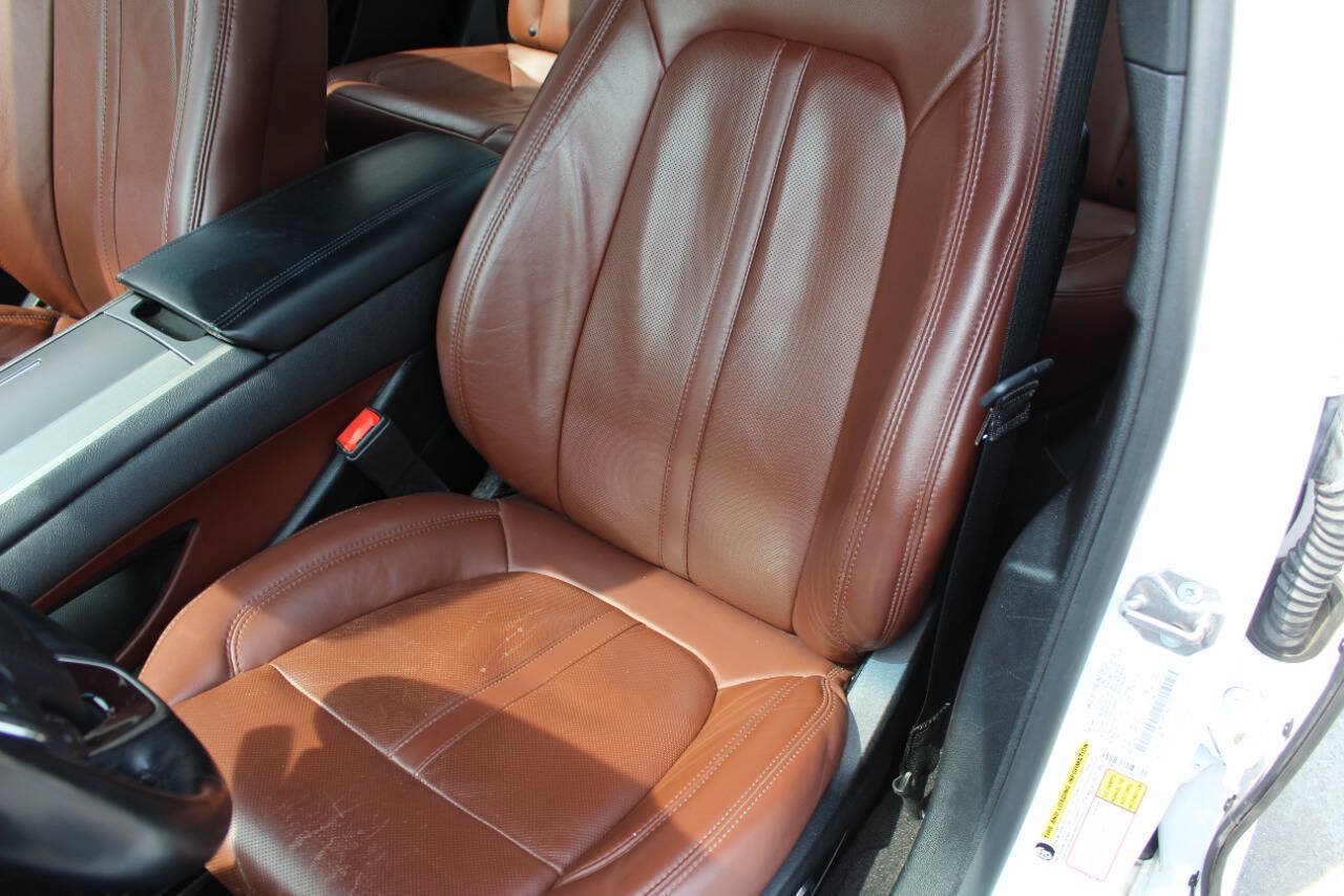 Used 2020 Lincoln MKZ Reserve w/ Monochromatic Package AWD/4WD image 3