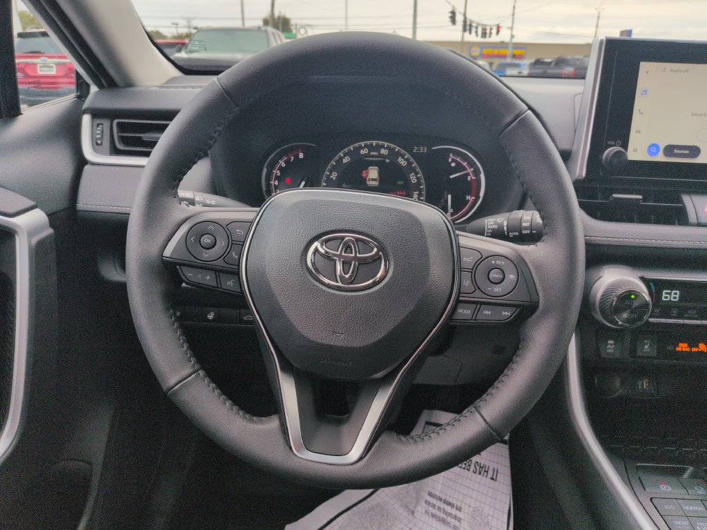 Certified 2025 Toyota RAV4 XLE w/ Convenience Package AWD/4WD image 14