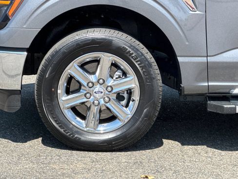 Used 2024 Ford F150 XLT RWD image 24