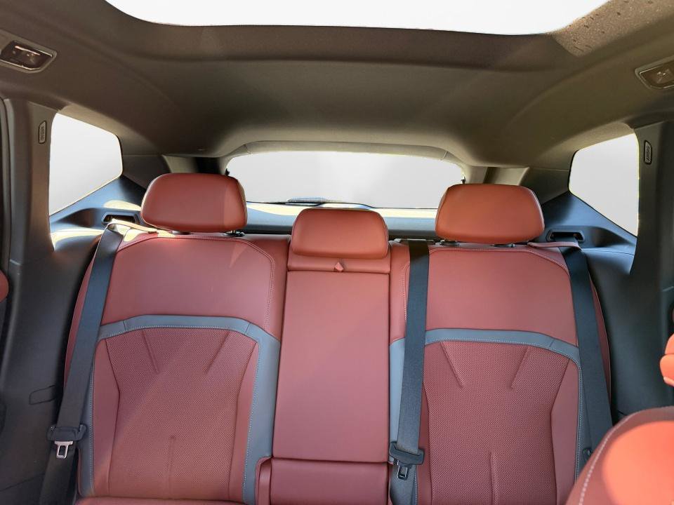 New 2027 BMW iX3 50 xDrive AWD/4WD image 12