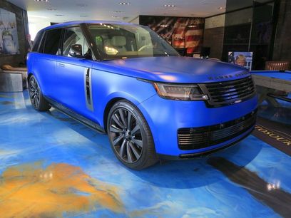 Used 2025 Land Rover Range Rover SV