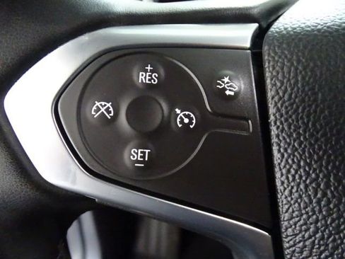 Used 2023 Chevrolet Traverse LT AWD/4WD image 7