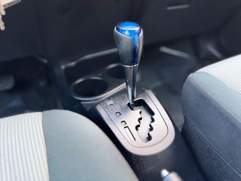 Used 2016 Toyota Prius C Two image 23