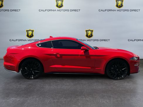 Used 2023 Ford Mustang Premium RWD image 4