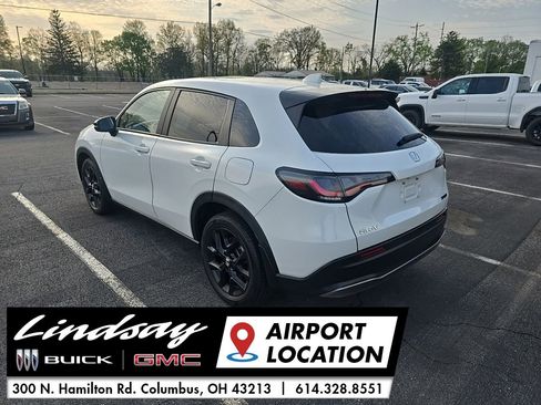 Used 2024 Honda HR-V Sport image 3