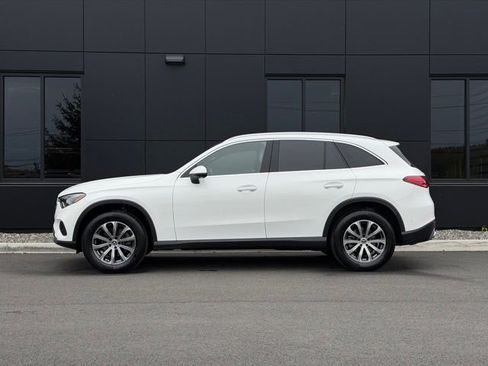 Certified 2025 Mercedes-Benz GLC 300 4MATIC image 4