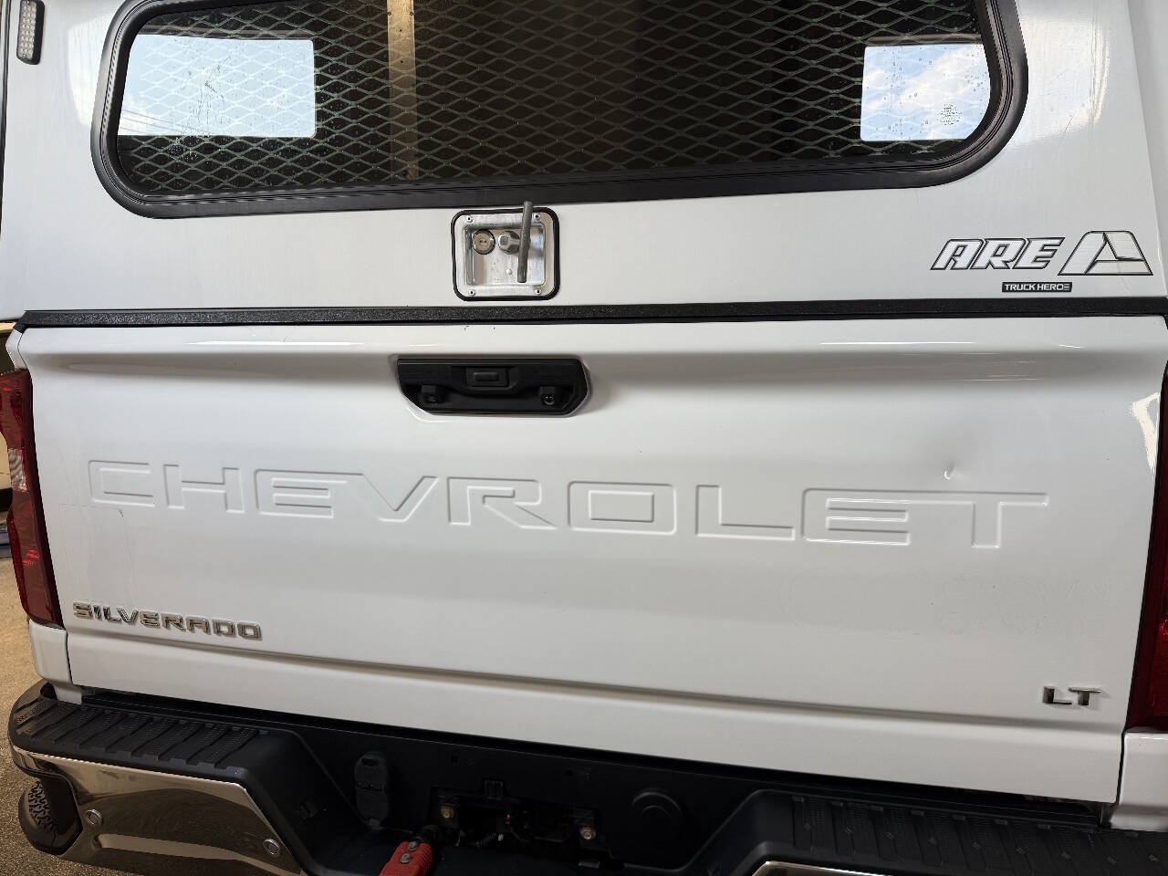Used 2020 Chevrolet Silverado 2500 LT w/ Convenience Package AWD/4WD image 5