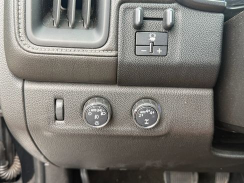 Used 2018 GMC Canyon Denali AWD/4WD image 24