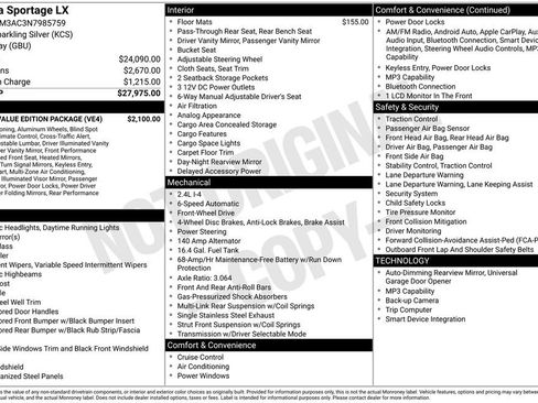 Used 2022 Kia Sportage LX w/ LX FWD Value Edition Package image 2