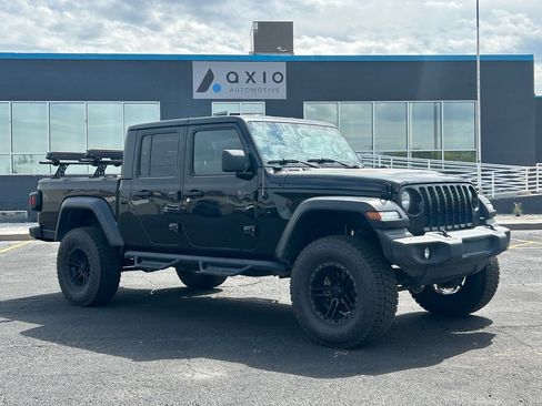 Used 2020 Jeep Gladiator Sport w/ Quick Order Package 24S AWD/4WD image 1