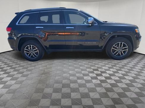 Used 2019 Jeep Grand Cherokee Limited AWD/4WD image 8