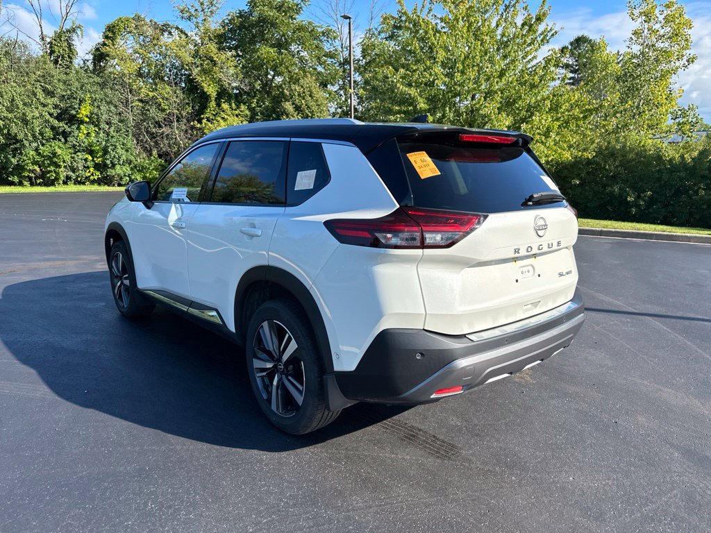 Used 2023 Nissan Rogue SL w/ SL Premium Package AWD/4WD image 5