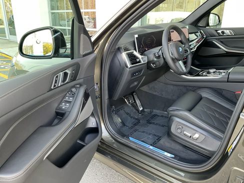 New 2026 BMW X5 xDrive50e image 31
