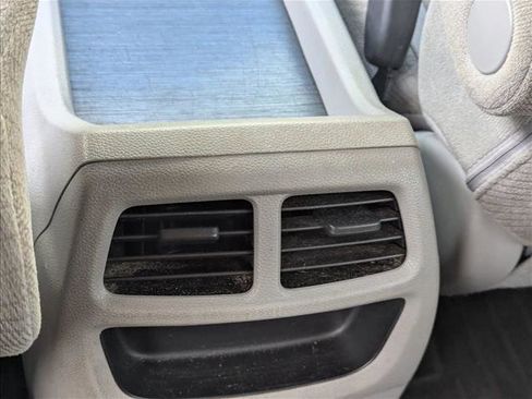 Used 2016 Honda Pilot LX image 11