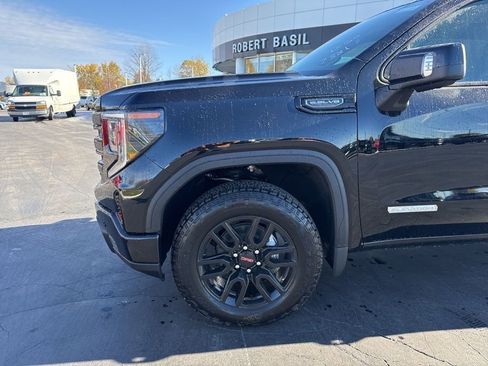 New 2026 GMC Sierra 1500 Elevation w/ Elevation Premium Package image 5