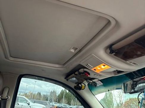 Used 2013 Chevrolet Silverado 1500 LTZ image 6