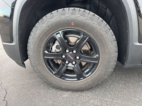 Used 2023 GMC Acadia AT4 w/ Technology Package image 6