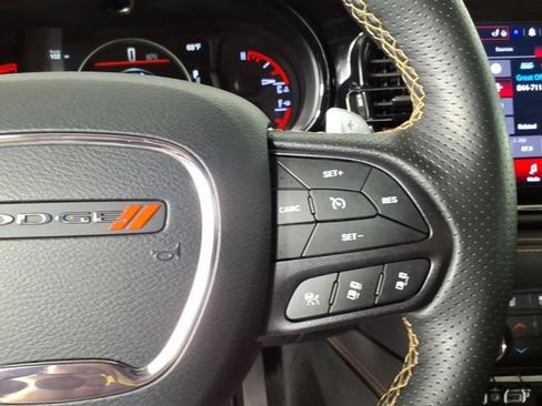 Used 2025 Dodge Durango R/T image 17