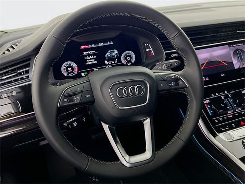 New 2026 Audi Q8 Premium Plus image 12
