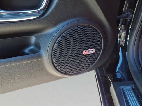 Used 2011 Chevrolet Camaro SS w/ RS Package image 13