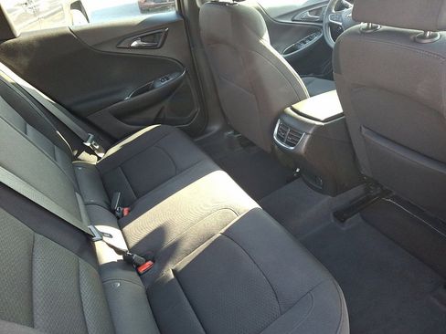 Used 2024 Chevrolet Malibu LT image 14