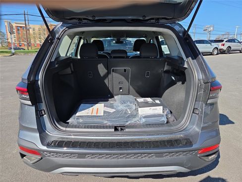 New 2026 Volkswagen Taos S AWD/4WD image 5