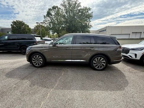 New 2025 Lincoln Aviator 2WD image 3
