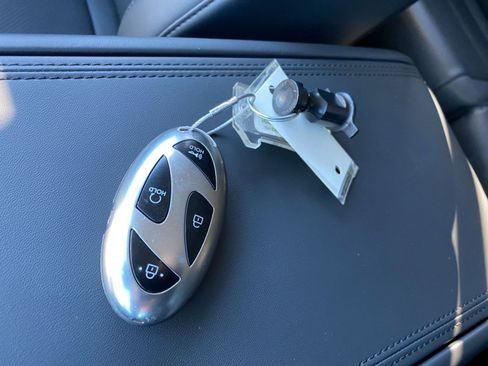 Used 2025 Hyundai Santa Fe SEL image 23