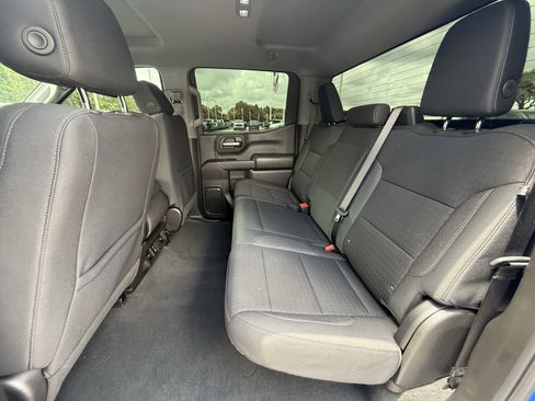 Used 2025 Chevrolet Silverado 1500 Custom w/ Turbomax Blackout Package RWD image 27