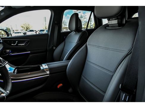 New 2026 Mercedes-Benz GLC 300 4MATIC image 7